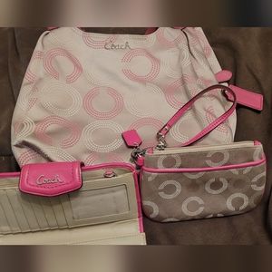 Coach clam style purse